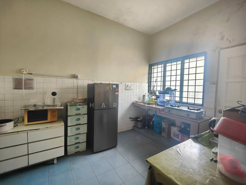 2-storey Terraced House for Sale in SS2 (Petaling Jaya) - Richard Liew - Kitchen - PropertyGuru.com.my