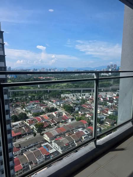 Service Residence for Sale at Seventeen Mall & Residences (Biji Living) - Lee Joanne - View - PropertyGuru.com.my