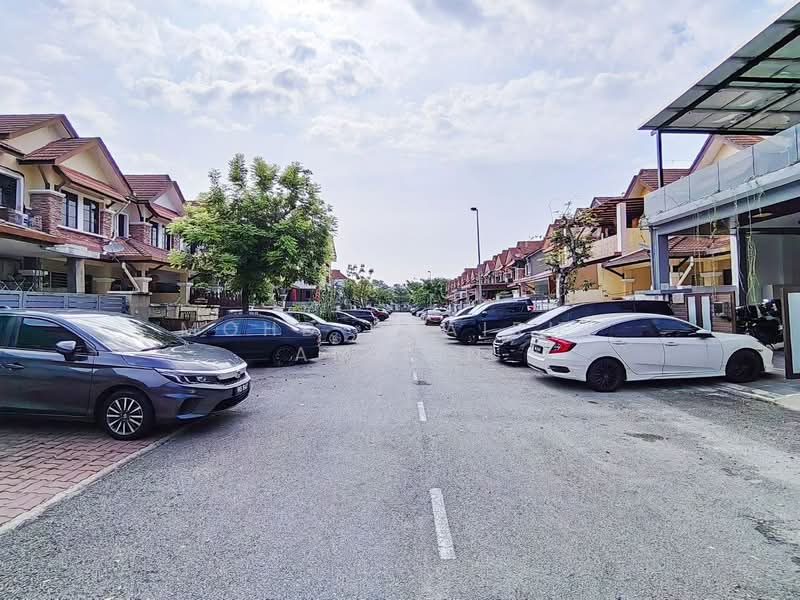 2-storey Terraced House for Sale in Bandar Nusaputra (Puchong) - Mohd Khairul Amilin - Exterior - PropertyGuru.com.my