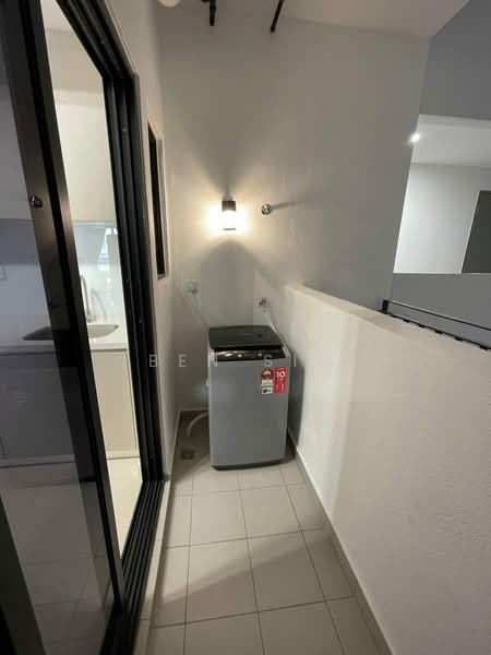 Kondominium untuk Disewa di Skyline KL - Ben Sin - Balcony - PropertyGuru.com.my