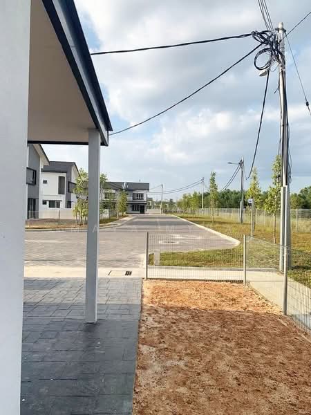 2-storey Terraced House for Rent in Cyberjaya (Selangor) - Maya Myra - Exterior - PropertyGuru.com.my