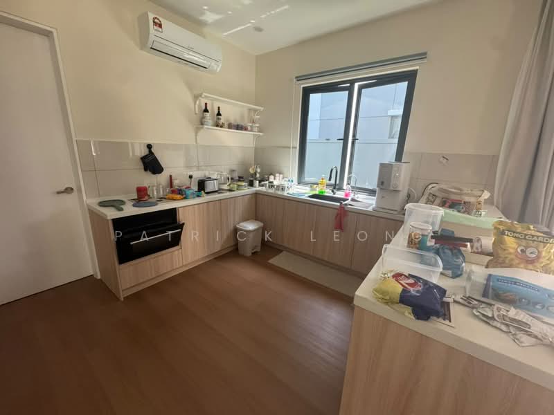 2-storey Terraced House for Sale in Sungai Buloh (Selangor) - Patrick Leong - Kitchen - PropertyGuru.com.my