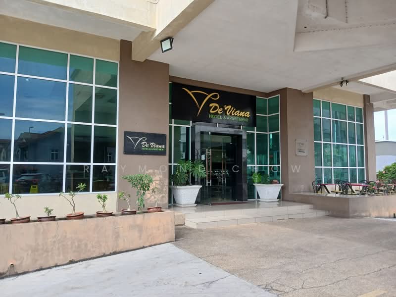 Kondominium untuk Dijual di Viana Court (De Viana) - Raymond Chow - Entrance - PropertyGuru.com.my