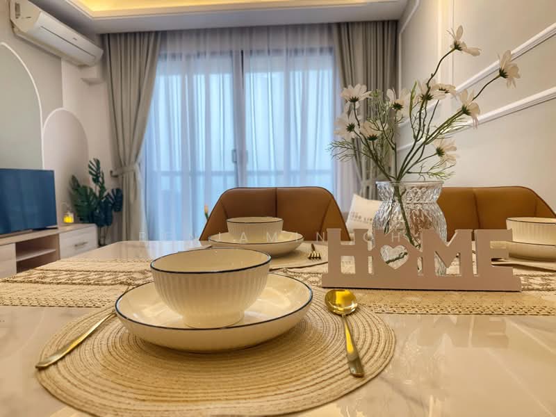 Servis Apartment untuk Disewa di R&F Princess Cove Phase 1 - Benjamin Oh - Dining Room - PropertyGuru.com.my