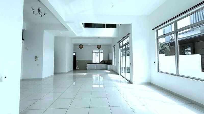 Semi-Detached House for Sale in Nusa Duta (Iskandar Puteri (Nusajaya)) - Karl Lim - Living Room - PropertyGuru.com.my