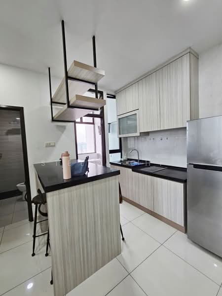 Servis Apartment untuk Dijual di D'Summit Residences - Stella Chia - Kitchen - PropertyGuru.com.my