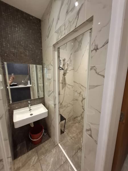 Servis Apartment untuk Disewa di The Grand Subang Jaya SS15 - Eva Law - Bathroom - PropertyGuru.com.my