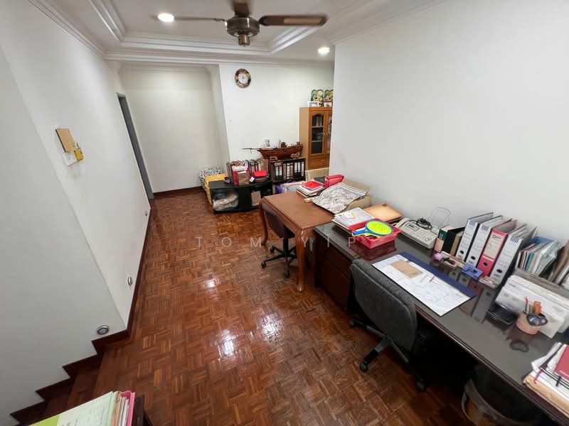 Bungalow for Sale in Bandar Country Homes (Rawang) - Tom Yip - Study - PropertyGuru.com.my