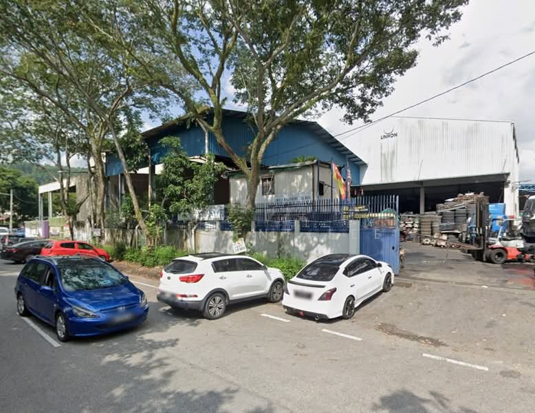 Warehouse for Sale in Taman Industri Bolton (Batu Caves) - Vincent Lee - Exterior - PropertyGuru.com.my