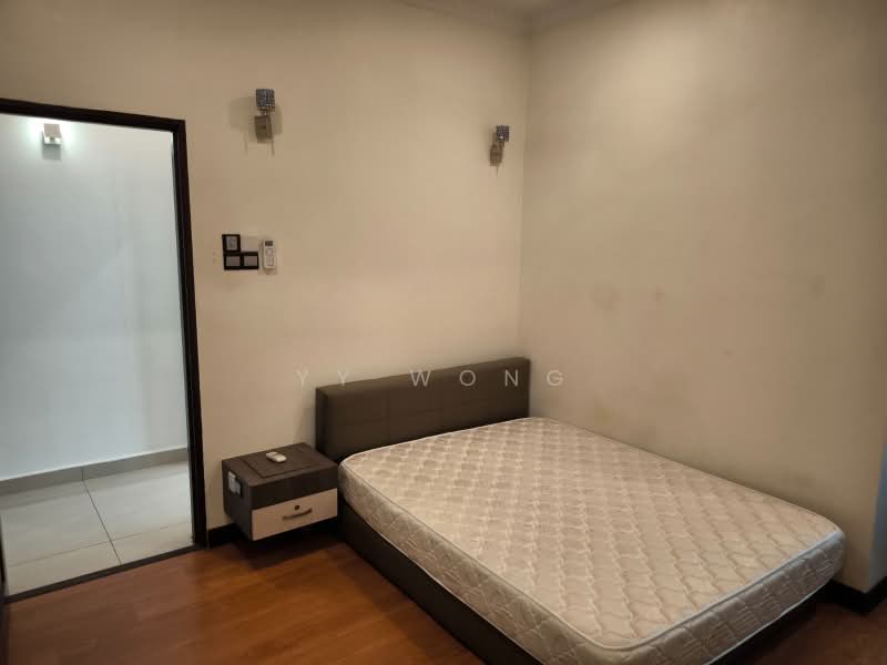 Kondominium untuk Disewa di Zefer Hill Residence - YY Wong - Bedroom - PropertyGuru.com.my