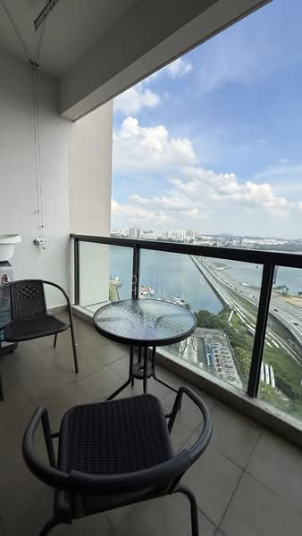 Servis Apartment untuk Disewa di R&F Princess Cove Phase 1 - Yvonne Ho - Balcony - PropertyGuru.com.my