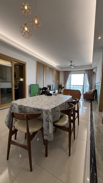 Servis Apartment untuk Disewa di R&F Princess Cove Phase 1 - Yvonne Ho - Living Room - PropertyGuru.com.my