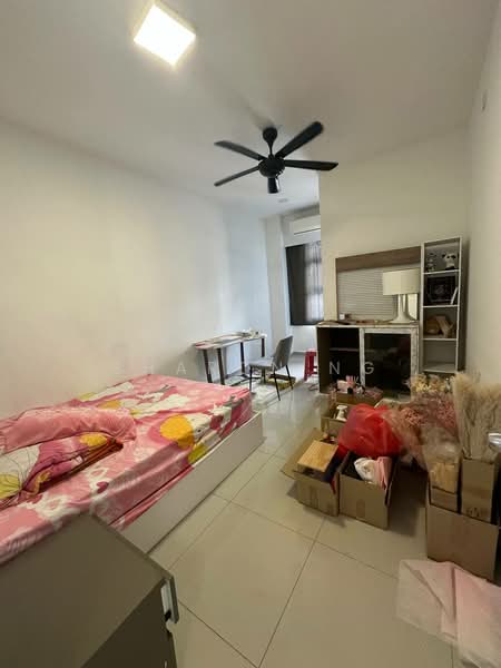 Rumah Teres 2 Tingkat untuk Dijual di Taman Ehsan Jaya (Ulu Tiram) - Sharon Ng - Bedroom - PropertyGuru.com.my