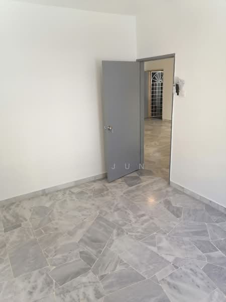 Pangsapuri untuk Disewa di Sri Anggerik 1 - Yi Jun - Interior - PropertyGuru.com.my