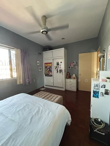 Bungalow for Sale in Kampung Tunku (Petaling Jaya) - Hoi Lum Kho - Bedroom - PropertyGuru.com.my