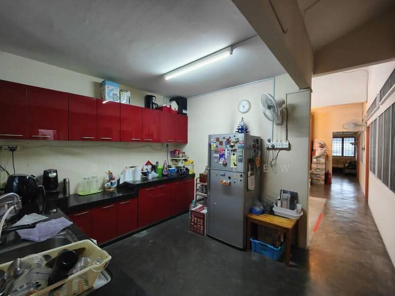 1-storey Terraced House for Sale in Taman Paramount (Petaling Jaya) - Richard Liew - Kitchen - PropertyGuru.com.my