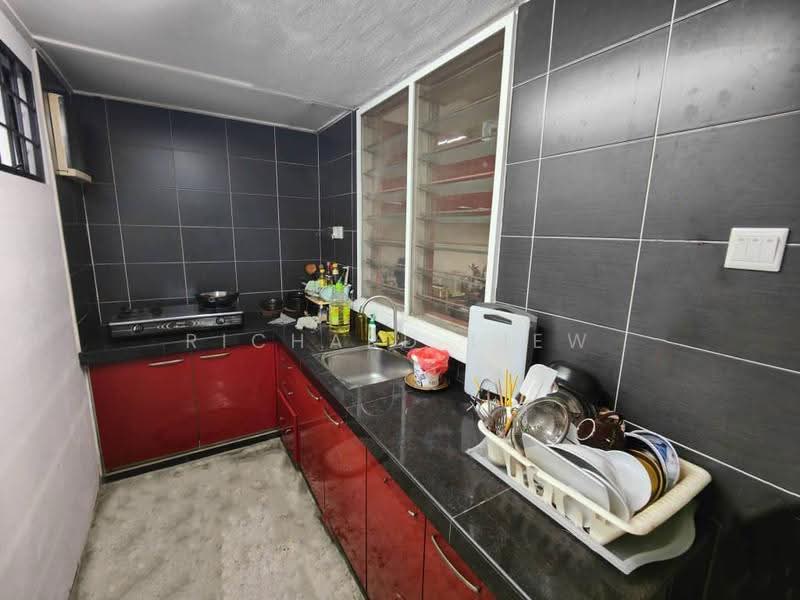 1-storey Terraced House for Sale in Taman Paramount (Petaling Jaya) - Richard Liew - Kitchen - PropertyGuru.com.my