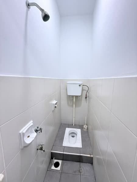 Rumah Kluster untuk Dijual di Taman Adda Heights (Tebrau) - Chen Shieh Yu - Bathroom - PropertyGuru.com.my