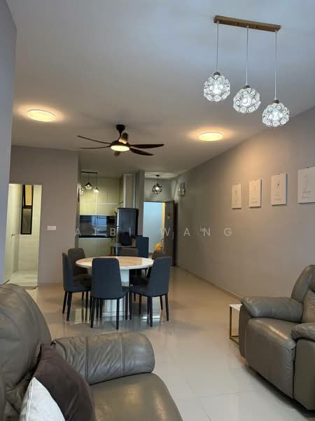 Kondominium untuk Dijual di Admiral Residences - Aibi Wang - Living Room - PropertyGuru.com.my