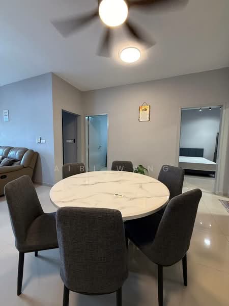 Kondominium untuk Dijual di Admiral Residences - Aibi Wang - Dining Room - PropertyGuru.com.my