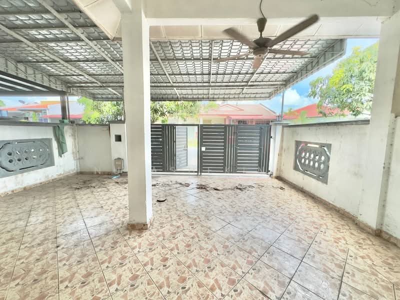1-storey Terraced House for Sale in Bandar Tasik Kesuma (Beranang) - Nurashekin . - Exterior - PropertyGuru.com.my