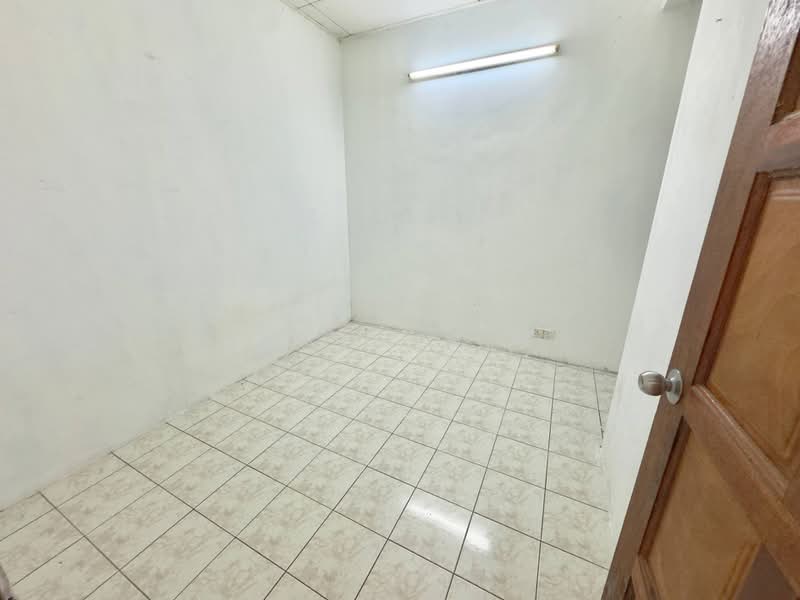1-storey Terraced House for Sale in Bandar Tasik Kesuma (Beranang) - Nurashekin . - Interior - PropertyGuru.com.my