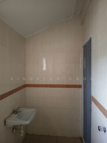 2-storey Terraced House for Sale in Bandar Mahkota Cheras (Cheras) - Kingston Choo - Bathroom - PropertyGuru.com.my