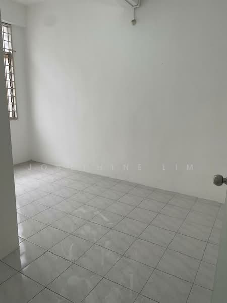 Rumah Teres 2 Tingkat untuk Dijual di Taman Bukit Minyak Indah (Bukit Minyak) - Josephine Lim - Interior - PropertyGuru.com.my