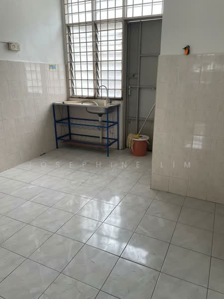 Rumah Teres 2 Tingkat untuk Dijual di Taman Bukit Minyak Indah (Bukit Minyak) - Josephine Lim - Kitchen - PropertyGuru.com.my