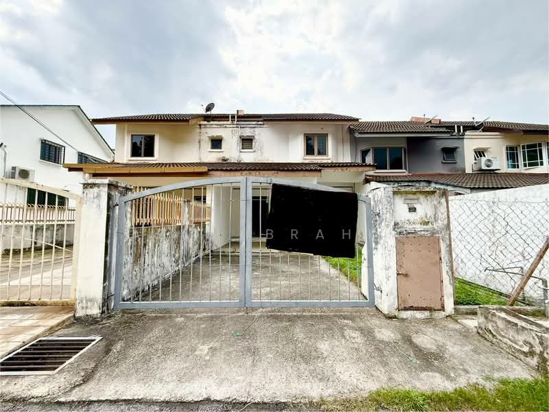 2-storey Terraced House for Sale in Taman Mega Jaya (Ampang) - Azli Ibrahim - Exterior - PropertyGuru.com.my