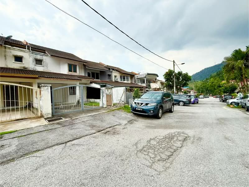 2-storey Terraced House for Sale in Taman Mega Jaya (Ampang) - Azli Ibrahim - Exterior - PropertyGuru.com.my