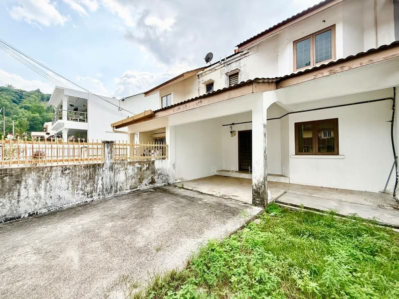 2-storey Terraced House for Sale in Taman Mega Jaya (Ampang) - Azli Ibrahim - Exterior - PropertyGuru.com.my