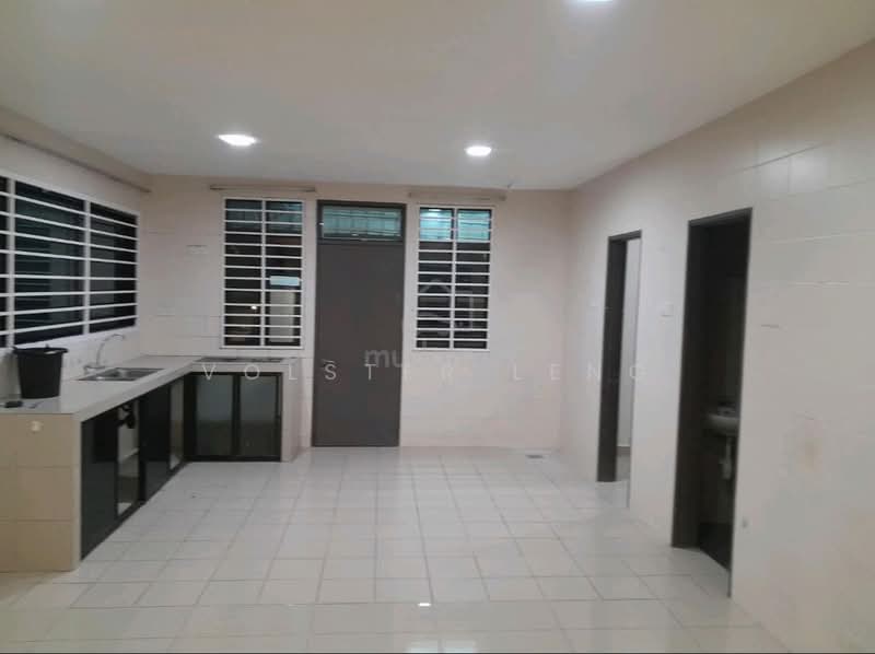 2-storey Terraced House for Sale in Bandar Kinrara (Selangor) - Volster Leng - Kitchen - PropertyGuru.com.my