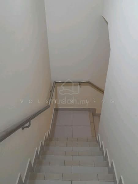 2-storey Terraced House for Sale in Bandar Kinrara (Selangor) - Volster Leng - Corridor - PropertyGuru.com.my