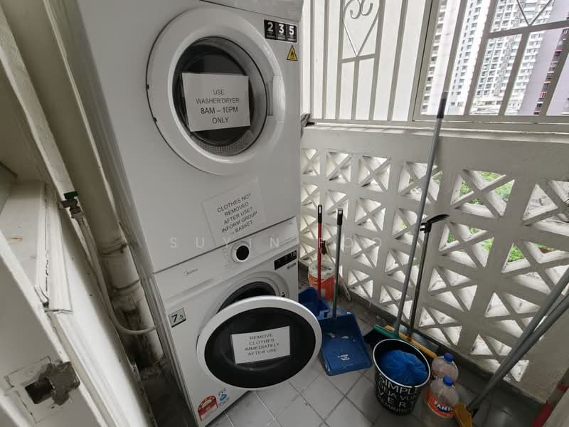 Condominium for Rent at Pantai Hillpark 2 - Suyin Foo - Balcony - PropertyGuru.com.my
