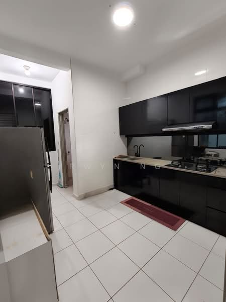 Service Residence for Sale at Sky Gardens Residences - Irwyn Ng - PropertyGuru.com.my