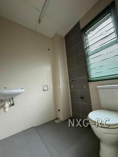 2-storey Terraced House for Sale in Bandar Parklands (Klang) - Stephanie Lim - Bathroom - PropertyGuru.com.my