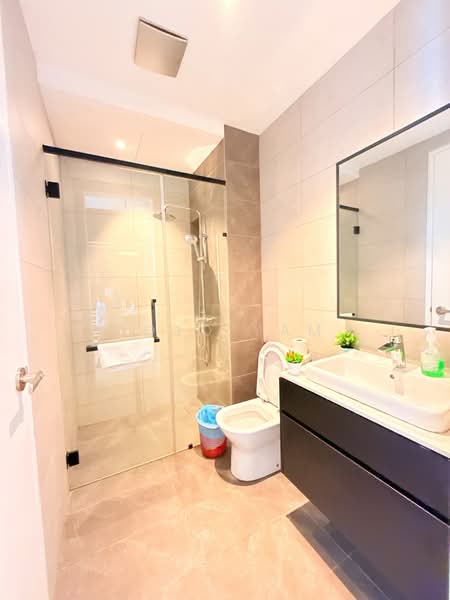Apartment for Rent at Axon - Jojo Yam - Bathroom - PropertyGuru.com.my