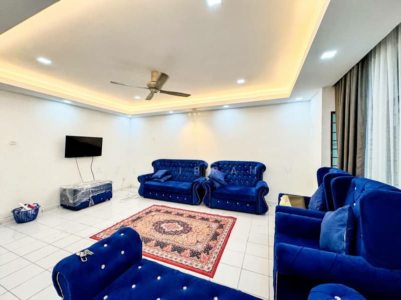 2-storey Terraced House for Sale in Bandar Tasik Kesuma (Beranang) - Azli Ibrahim - Living Room - PropertyGuru.com.my