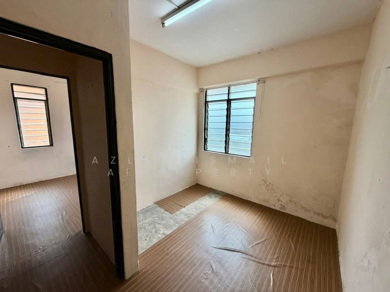 Rumah Flat untuk Dijual di Pangsapuri Jentayu @ Kangkar Pulai - Azlan Ismail aiproperty - Interior - PropertyGuru.com.my