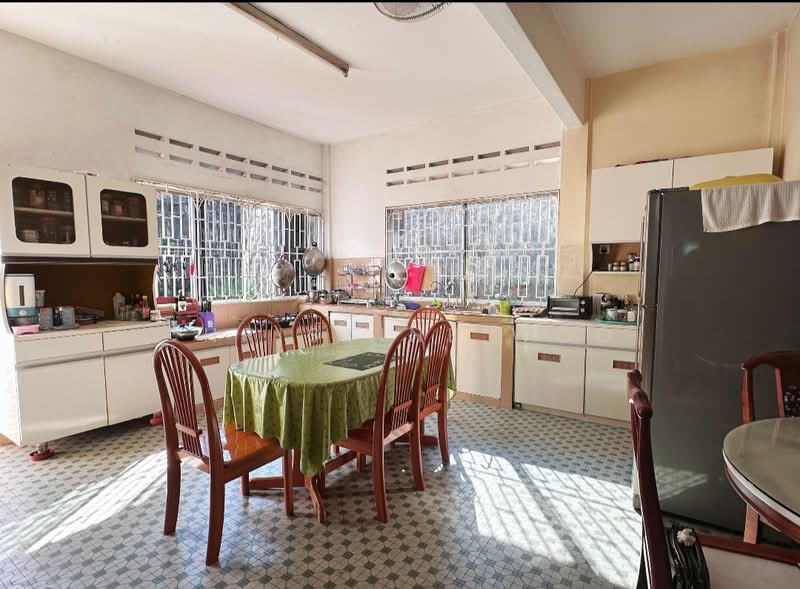 Rumah Banglo untuk Dijual di Taman Bukit Blossom (Seremban) - Christine Woo - Kitchen - PropertyGuru.com.my