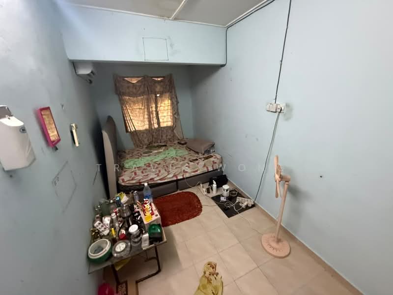 2-storey Terraced House for Sale in Taman Ehsan (Kepong) - Travis Wong - Bedroom - PropertyGuru.com.my