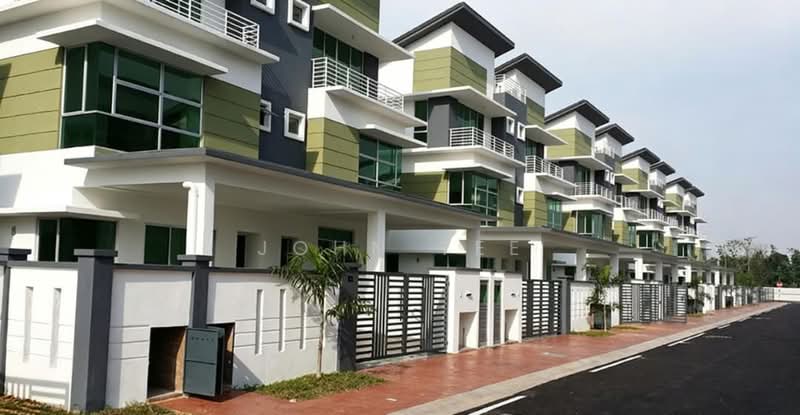 Cluster House for Sale in Klang (Selangor) - John Tee - Exterior - PropertyGuru.com.my
