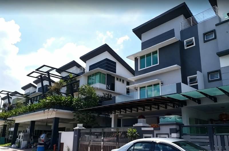 Cluster House for Sale in Klang (Selangor) - John Tee - Exterior - PropertyGuru.com.my