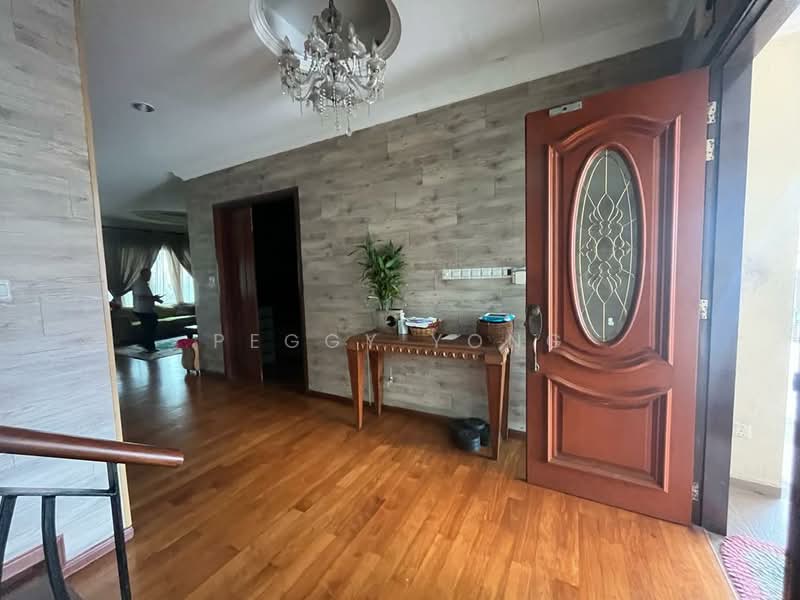 Rumah Banglo untuk Dijual di Bukit Rahman Putra (Sungai Buloh) - Peggy Yong - Entrance - PropertyGuru.com.my