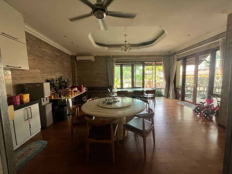 Rumah Banglo untuk Dijual di Bukit Rahman Putra (Sungai Buloh) - Peggy Yong - Dining Room - PropertyGuru.com.my