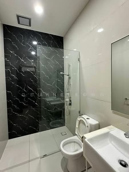 Rumah Kluster untuk Dijual di Sunway Iskandar (Iskandar Puteri (Nusajaya)) - Gelyne Yong - Bathroom - PropertyGuru.com.my