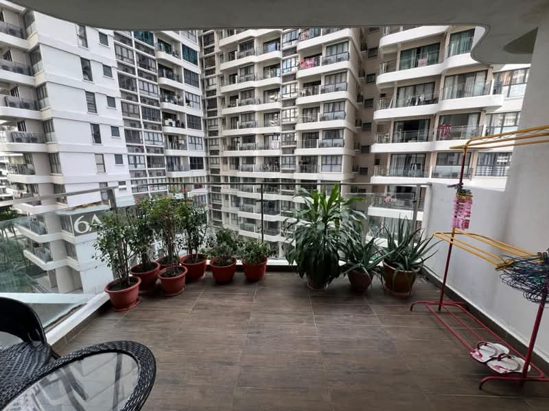 Condominium for Sale at Bay Point @ Country Garden Danga Bay - Marvin Lim - Balcony - PropertyGuru.com.my