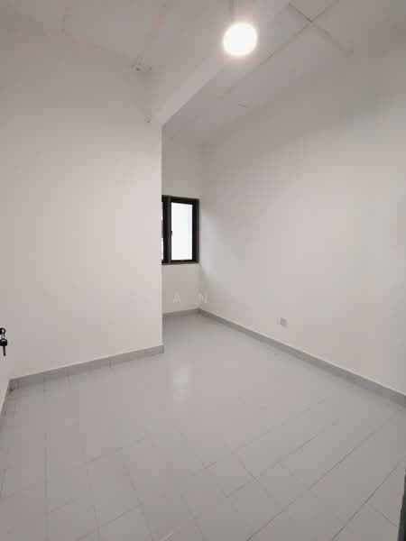 2-storey Terraced House for Sale in Taman Desa Cemerlang (Ulu Tiram) - San . - PropertyGuru.com.my