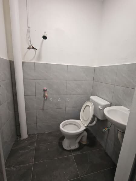 2-storey Terraced House for Sale in Taman Desa Cemerlang (Ulu Tiram) - San . - PropertyGuru.com.my